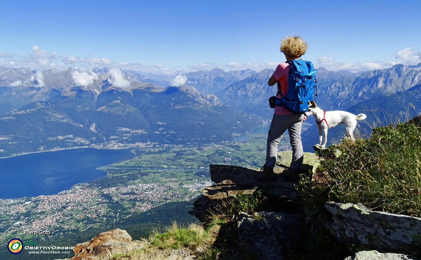 34 Splendida vista sull'alto Lago di Como.JPG -                                